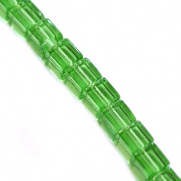 steklene perle, kocke 4 x 4 mm, zelene, 1 niz - 32 cm