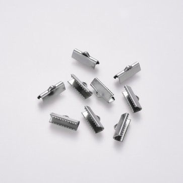 zaključni element za trak/vrvico, nerjaveče jeklo,16x7 mm, velikost luknje 1.5x2 mm, platinaste b. 1 kos