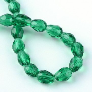 steklene perle - kapljica 8x6 mm, medium sea green b., 1 niz - cca 65 kos