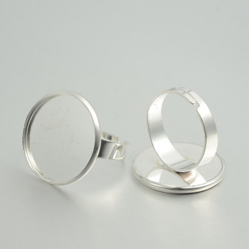 osnova za prstan za kapljico 20 mm, premer nastavljivega obročka: 18 mm, srebrne barve, 1 kos