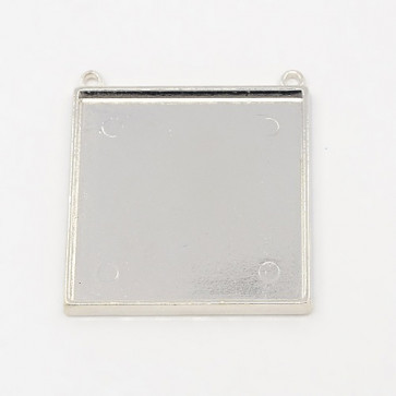 osnova za obesek - medaljon 49x49x2 mm, b. starega srebra, brez niklja, velikost kapljice: 45x45 mm, 1 kos