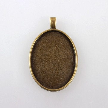 osnova za obesek - medaljon 52x33x6 mm, antik, brez niklja, velikost kapljice: 30x40 mm, 1 kos