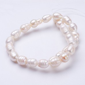 Perle iz sladkovodnih biserov, ovalne-nepravilne oblike, velikosti 11~19 mm x 9~10 mm, velikost luknje 0,5 mm, 1 kos